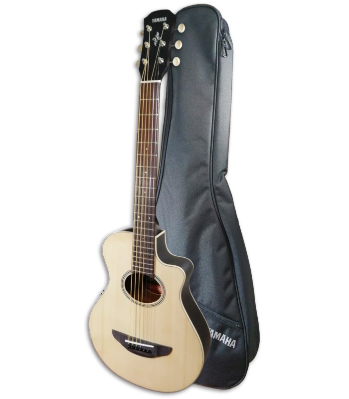 Foto da guitarra Yamaha APX-T2 natural e com saco